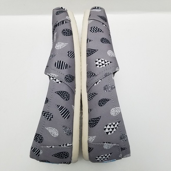 Toms Womens 7.5 Singing In The Rain Shoes Canvas Slip On Walking Gray - Picture 5 of 9
